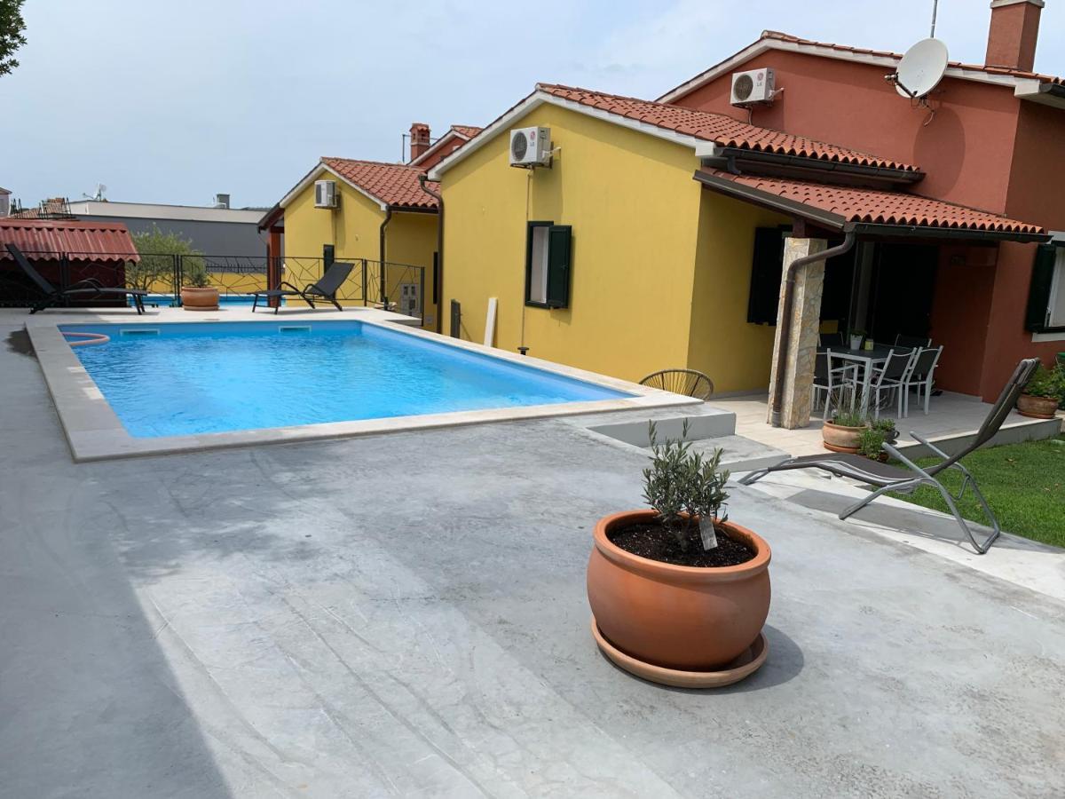 Kamenjak Volme, Cousy House With Pool Banjole Exterior foto